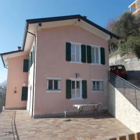 Garda With Exclusive Swimming Pool Appartamento