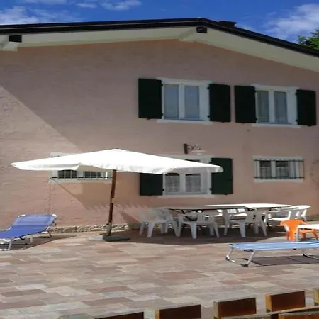 Garda With Exclusive Swimming Pool Pieve (Lombardy)